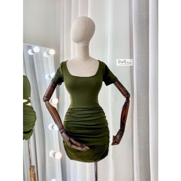 Váy body đan lưng