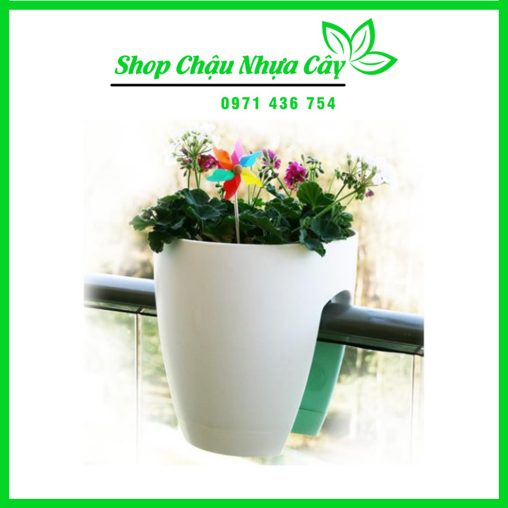 Chậu Nhựa Kẹp Ban Công Tròn To