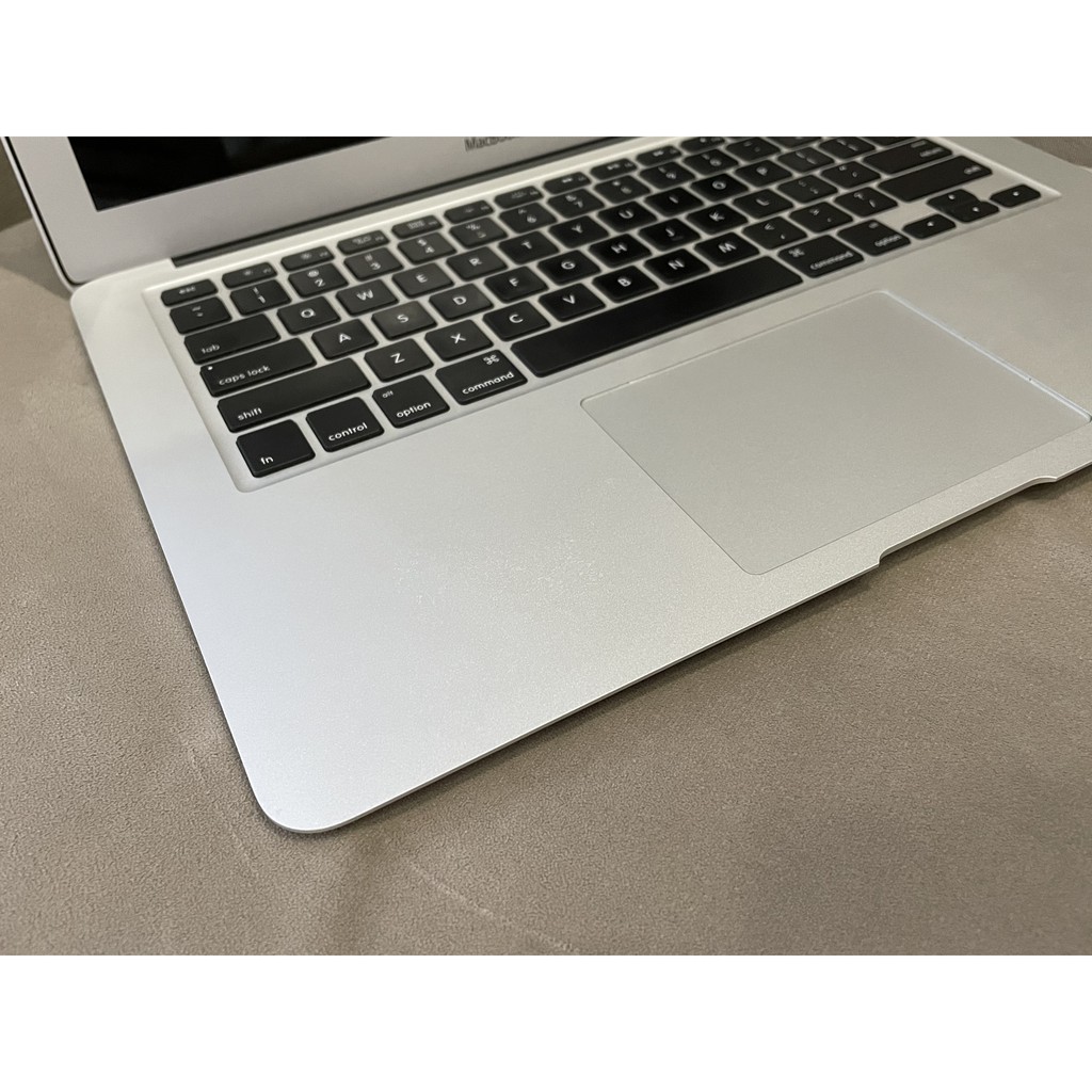 Máy tính MacBook Air 13" 2017 1.8GHz Core i5 128GB Fullbox Bảo Hành 12/2021