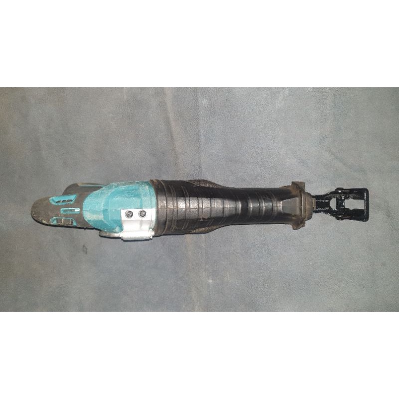 Máy cưa kiếm MAKITA JR187D không than