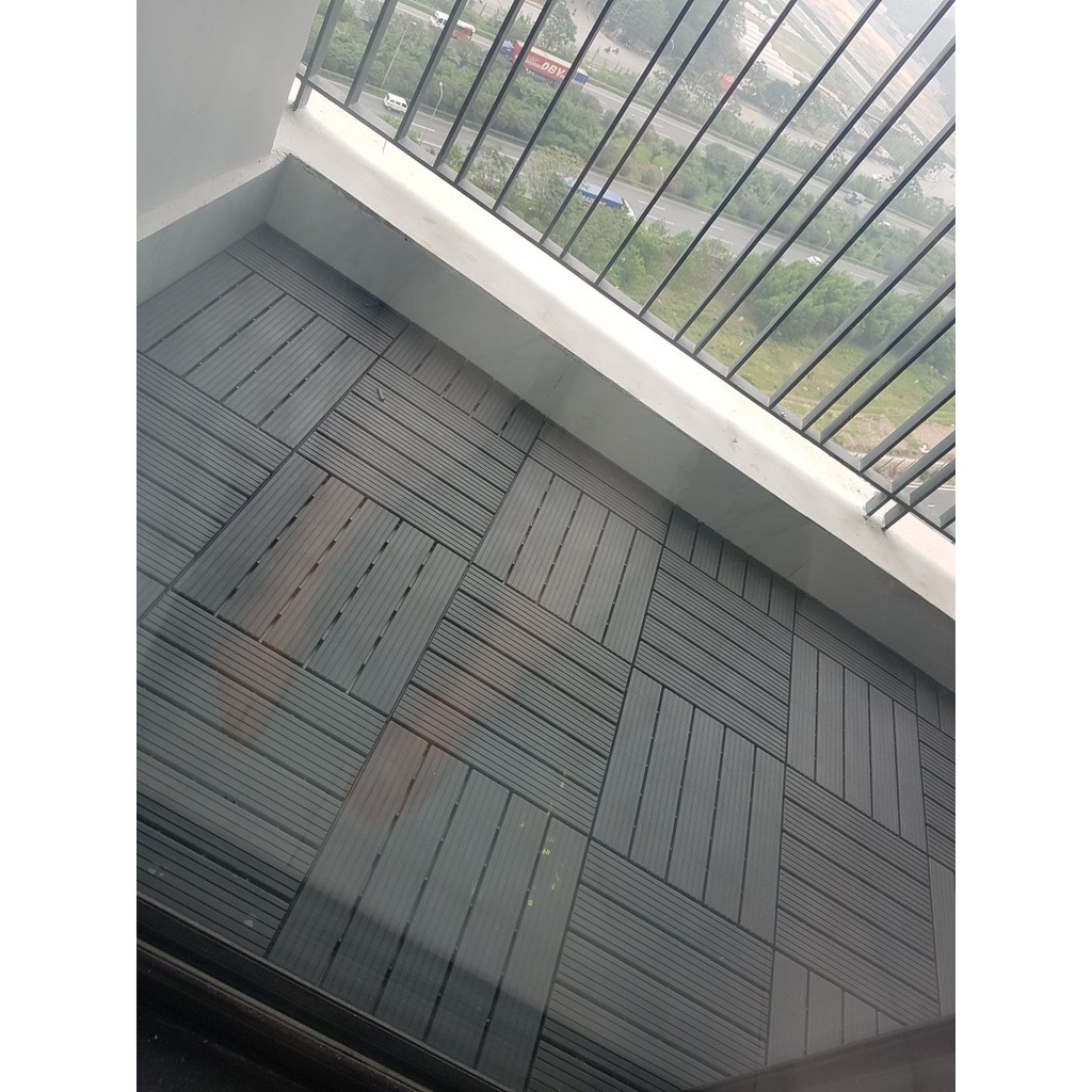 18 Tấm Vỉ Nhựa Lót Sàn 5 Nan Cao Cấp  Lót Sàn Ban Công, Nhà Tắm, Sân Thượng, Hồ Bơi. Hàng VNXK
