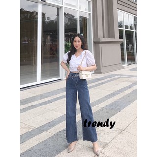Quần jean ống rộng hot trend