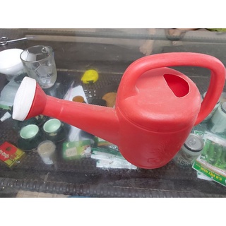 Bình tưới cây ô doa nhựa 2 lít