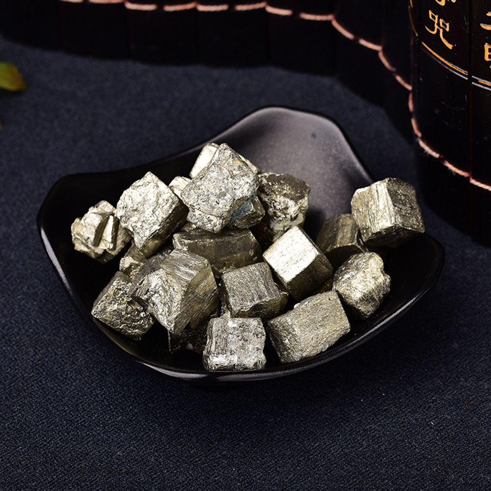 LLOYD Khối Đá Thạch Anh Tự Nhiên Làm Thủ Công