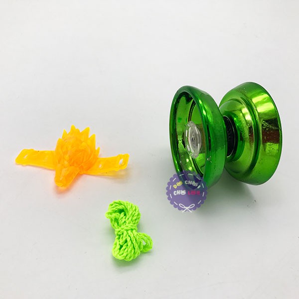 Vỉ đồ chơi con quay Yoyo bằng sắt có nhẫn linh thú 1 cái 32318