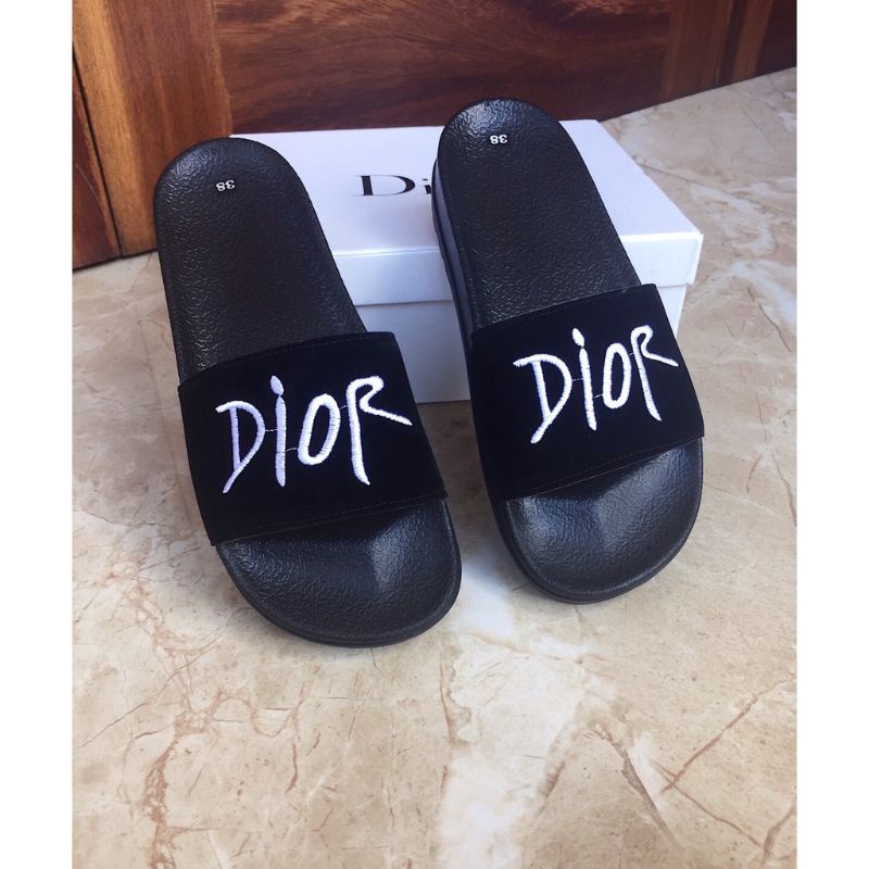 Dép nam quai ngang Dior ,đế cao 4 phân chống trơn trượt, size từ 35 -43