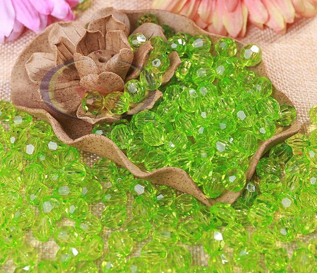 Combo 100 hạt xõ chuỗi đeo tay đủ màu. Tặng 2 mét cước thun xõ chuỗi. Kích thước mỗi hạt 8li