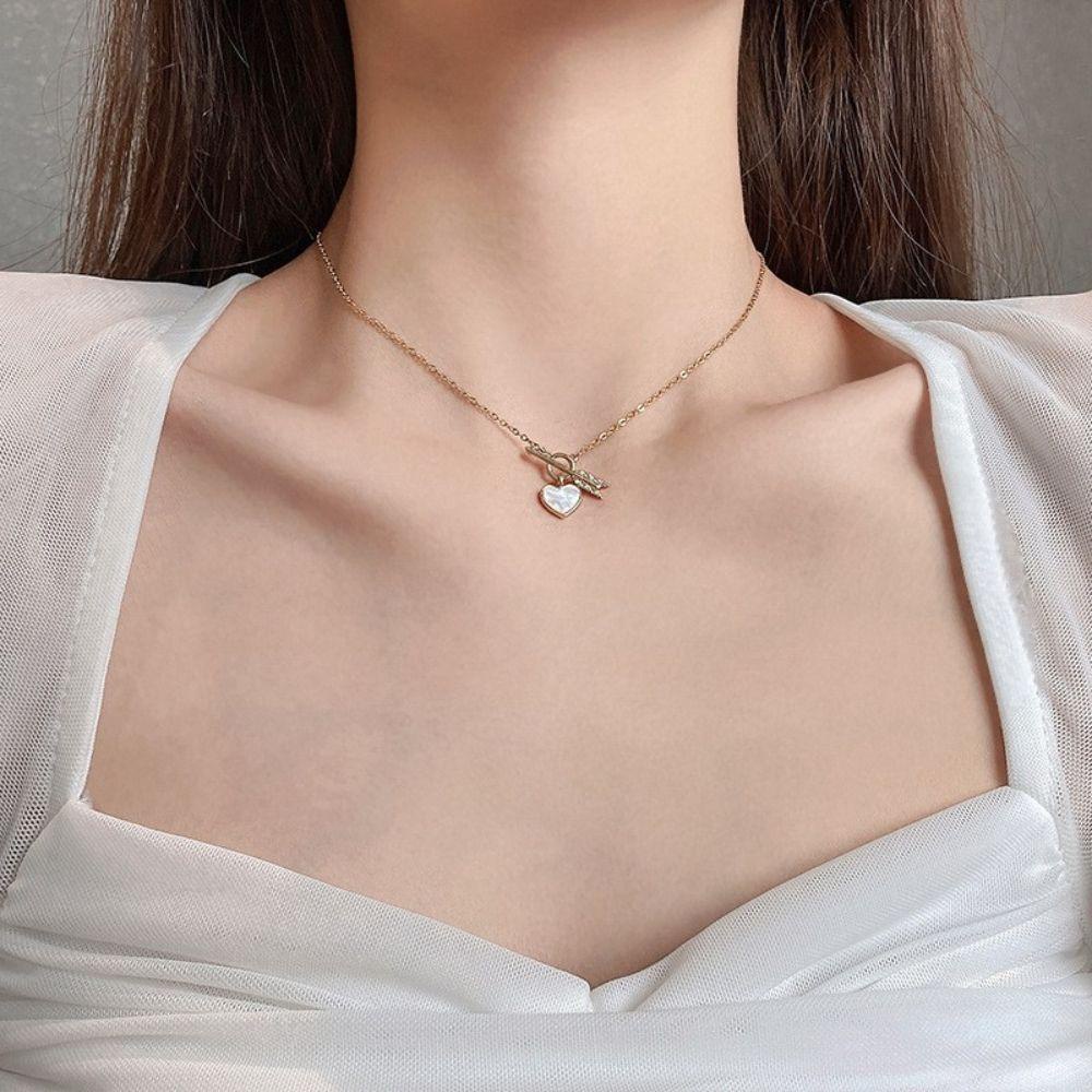 AROMA Vòng cổ Mặt Hình Trái Tim Vỏ Sò Sang Trọng Cho Nữ