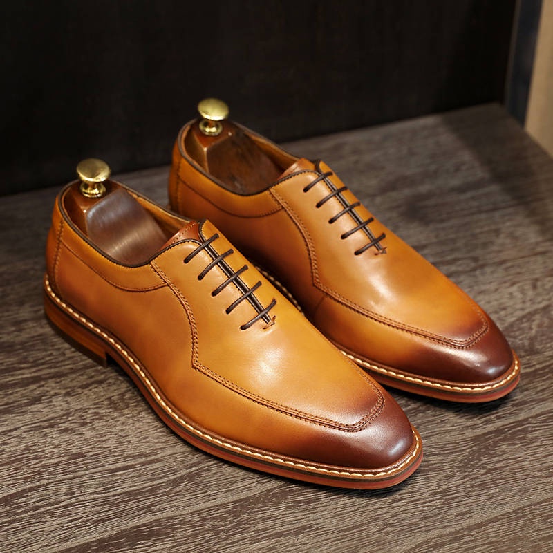 2021 Oxford Brown Leather Giày nam Da Kinh doanh Quần áo Anh Giày cưới nam Hàn Quốc Giày nam thông thường