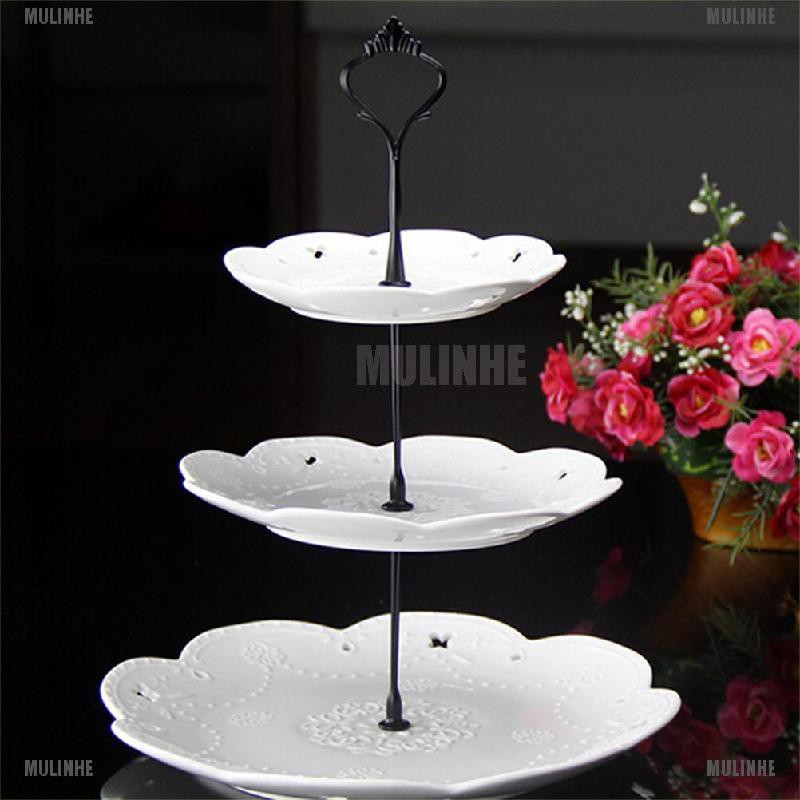 Khay đựng bánh kem 2 hoặc 3 tầng có thanh trục cứng