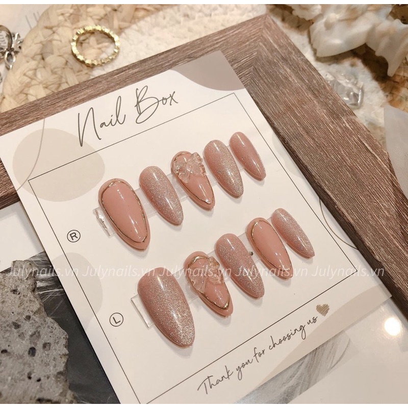 Nailbox thiết kế lung linh