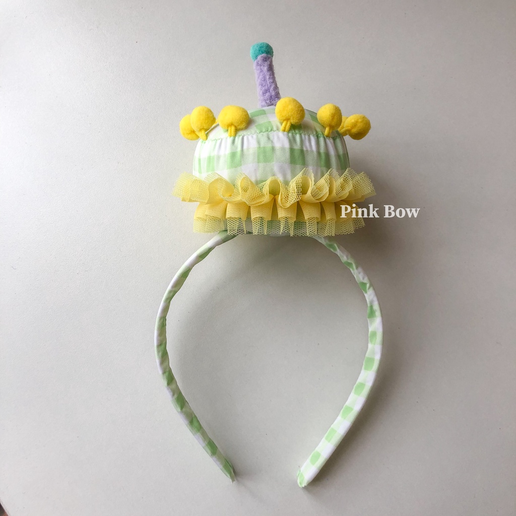 Cài tóc bằng vải hình bánh kem 1 cây nến kiểu CARO/CHẤM BI/SỌC