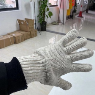 Găng tay len, găng tay lao động dệt kim trắng ngà 60g. Hàng dày dặn, len tốt.