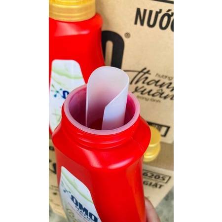 CHAI NƯỚC GIẶT OMO 720 GR