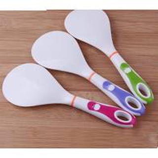 muôi xới cơm nhựa cao cấp