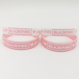 Vòng tay Blackpink cao su Lisa Jisoo Jennie Rose trắng hồng