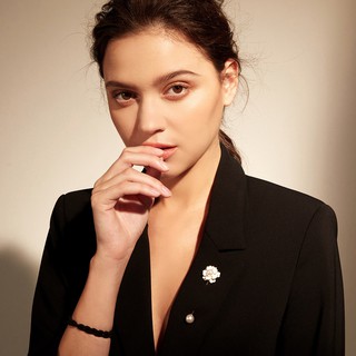 Ghim cài áo đính ngọc trai lấp lánh chất lượng cao