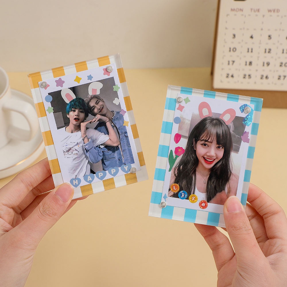 Giá Đỡ Ảnh / Poster Để Bàn Bằng Acrylic 3 Inch Dùng Trang Trí Nhà Cửa