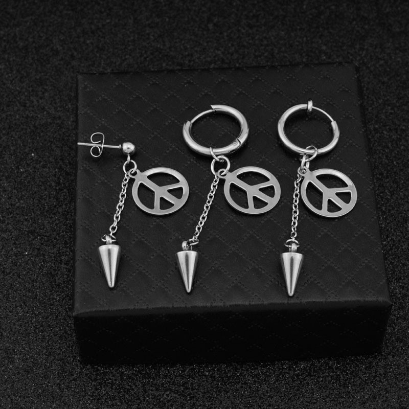 Khuyên tai nam nữ hình quả nhọn phối xích phong cách cá tính