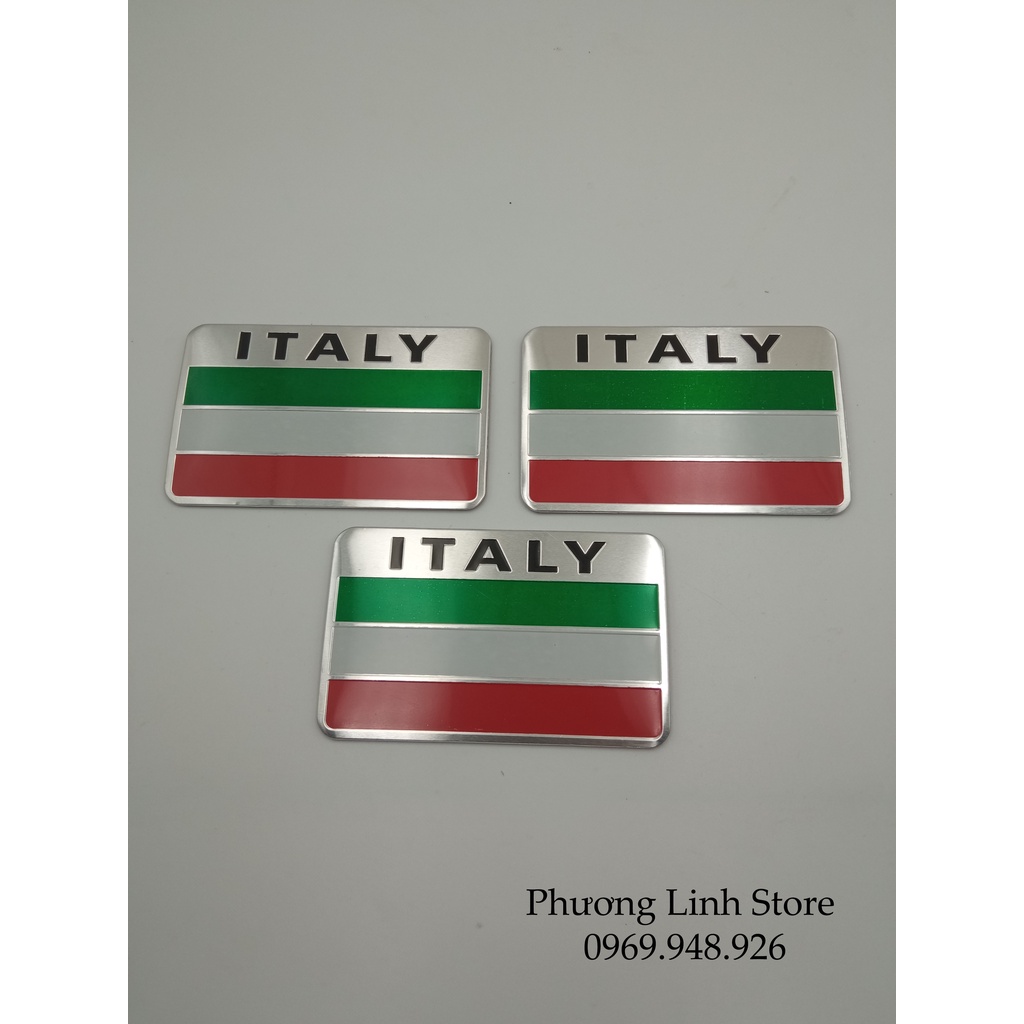 Tem nhôm dán xe oto cờ Ý sticker cờ Italya hình chữ nhật 3 sọc