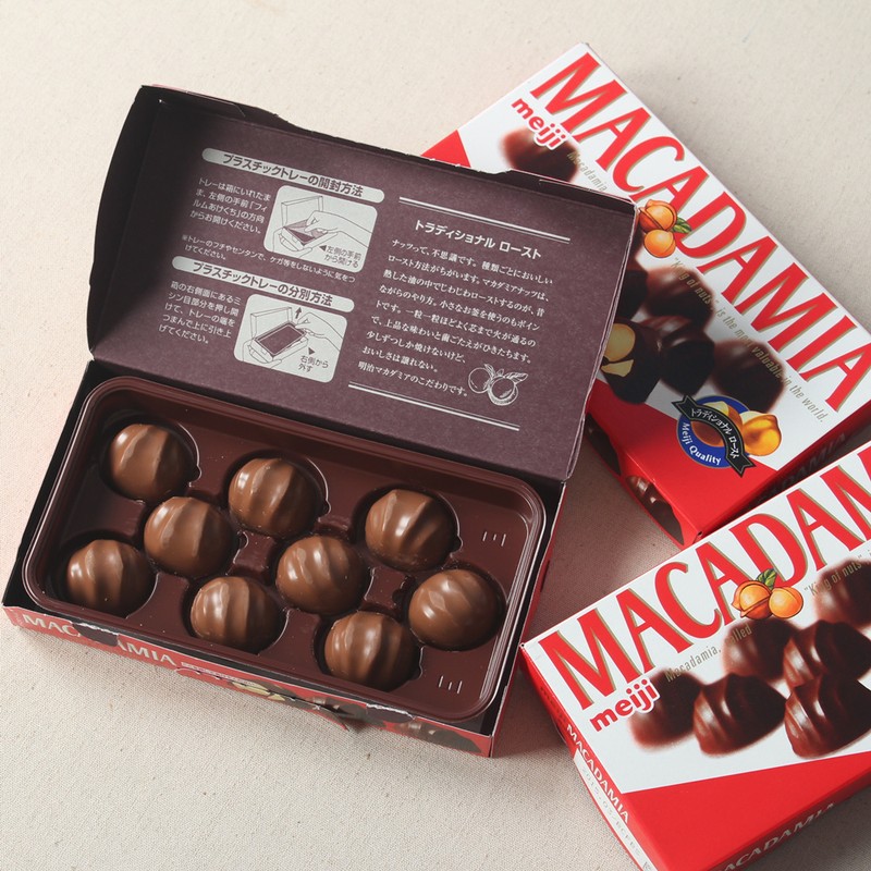 Socola nhân Macadamia. Meiji 64g - 4902777006284