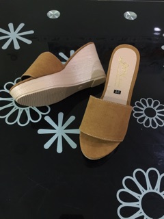Dép xuồng 9 phân quai bản ngang da lộn