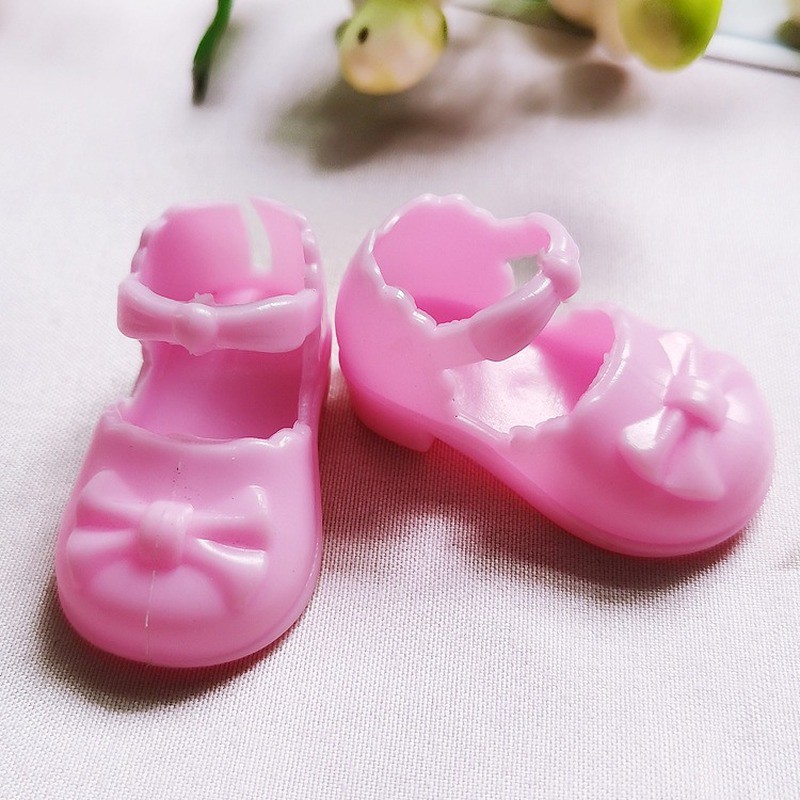 Set 3 Đôi Giày Cao Gót Màu Sắc Xinh Xắn Cho Búp Bê Tỉ Lệ 1 / 6 BJD 28-30 CM