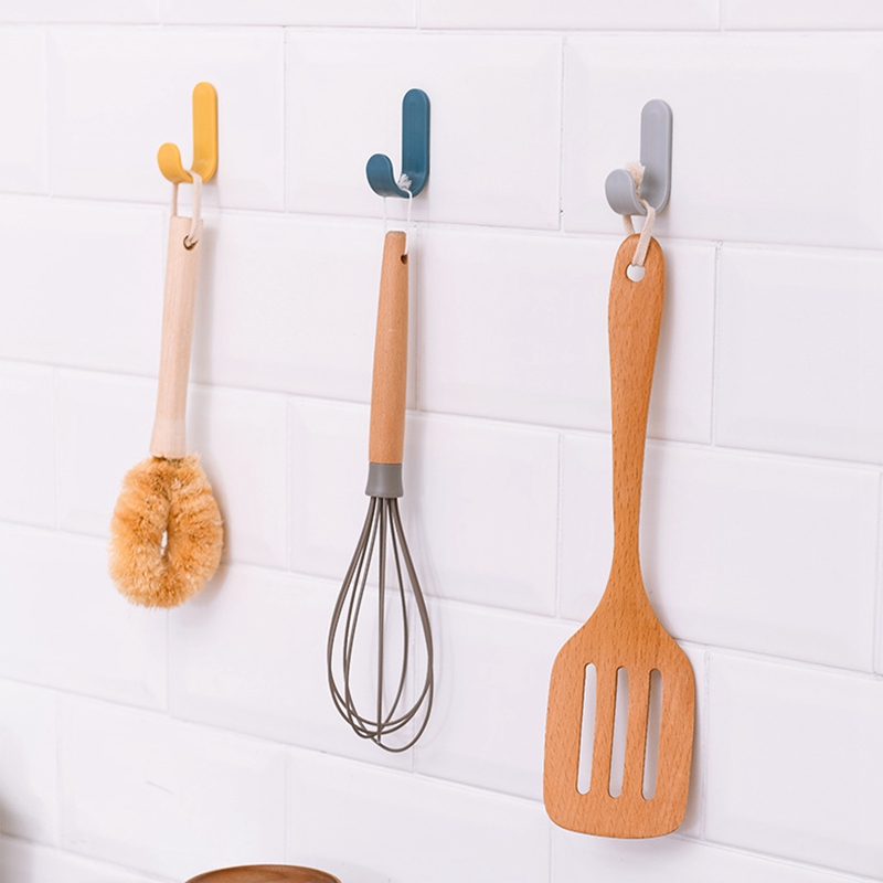 Móc Treo Đồ Dán Tường Bằng Nhựa Tiện Dụng
