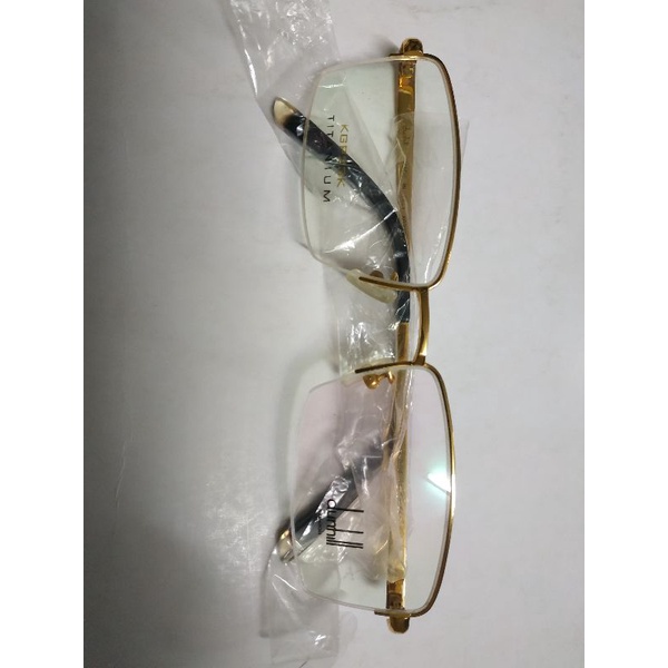 Gọng titanium Dunhil