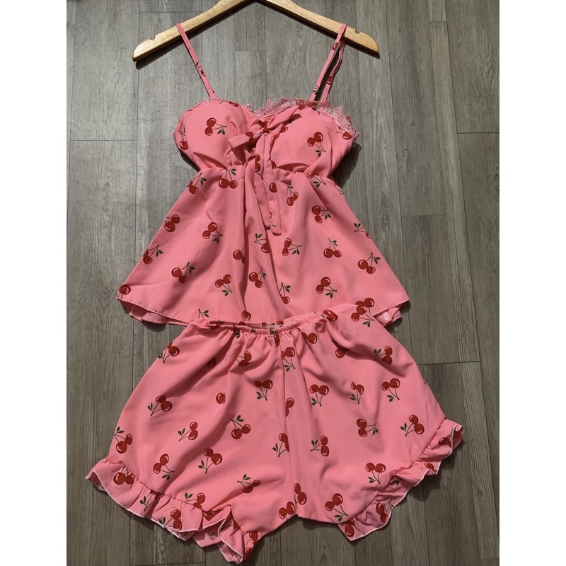 Đồ bộ sexy 2 dây mặc ngủ dễ thương chất kate lụa mềm mịn - Linqu Sleepwear