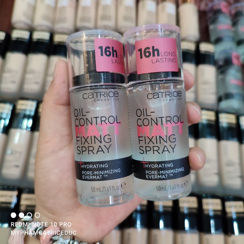 Xịt khoáng khoá nền Catrice 16h Oil Control Fixing Spray | BigBuy360 - bigbuy360.vn