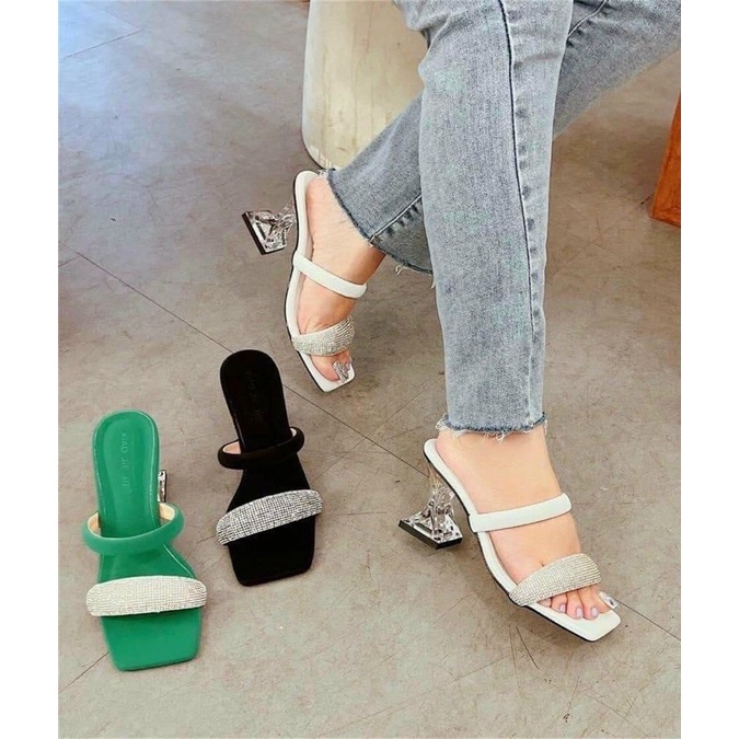 Giày gót 7cm quai bản xoàn cực sáng kết hợp gót ly xinh xắn mẫu mới nhất 2022