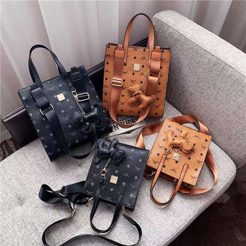 Túi tote phong cách xMCMx Klassik Tote In Visetos Cognac