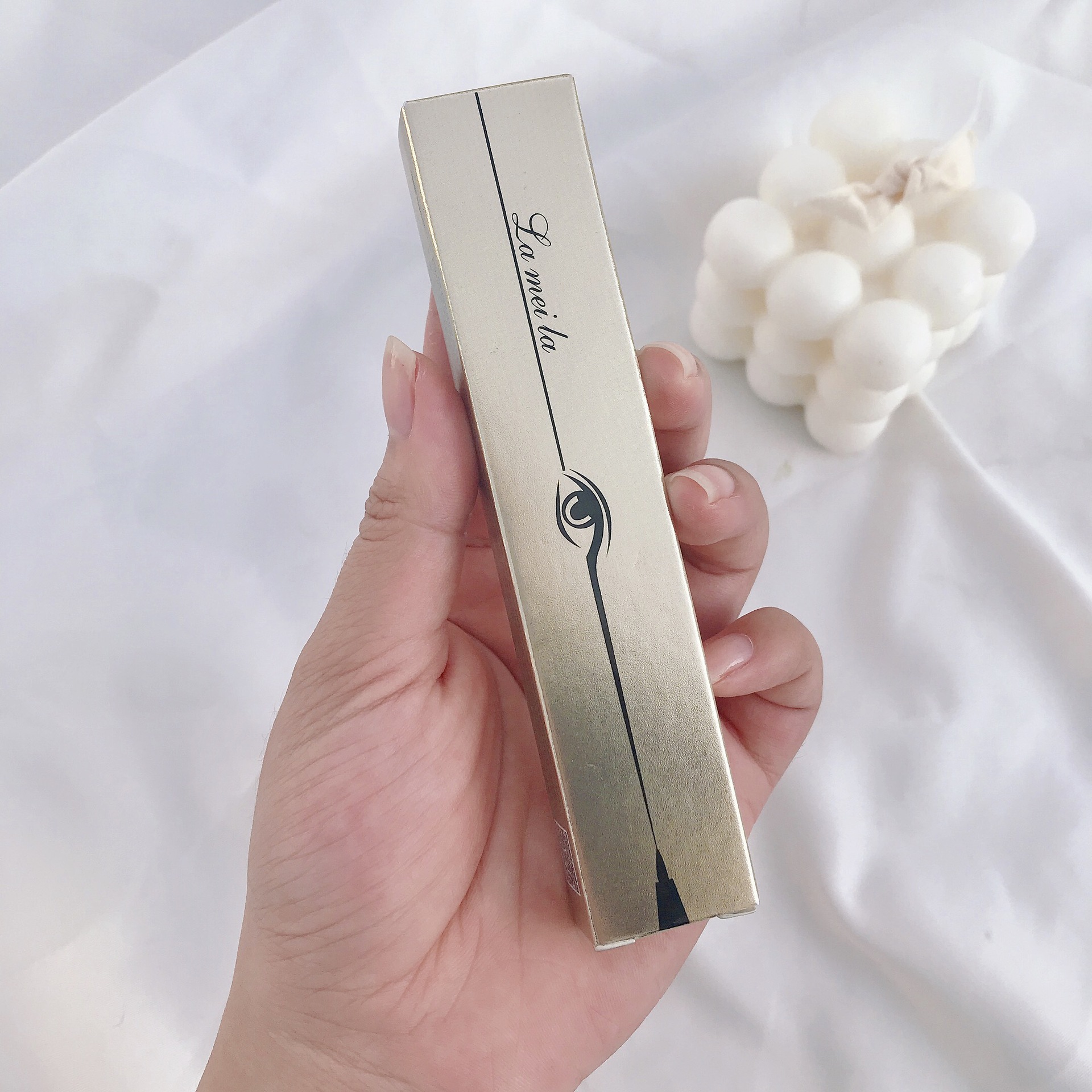 Bút Kẻ Mắt Dạng Lỏng Chống Thấm Nước Nhanh Khô Không Gây Khó Chịu | BigBuy360 - bigbuy360.vn