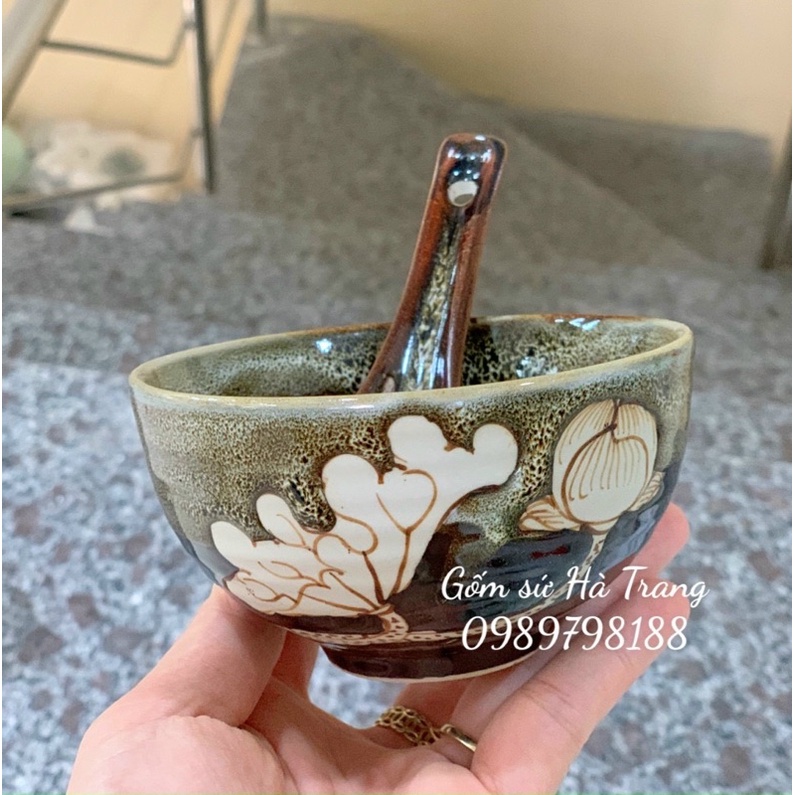 Set bát cơm và thìa cơm gốm sứ Bát Tràng cao cấp không chì men hoả biến gấm khắc sen chìm