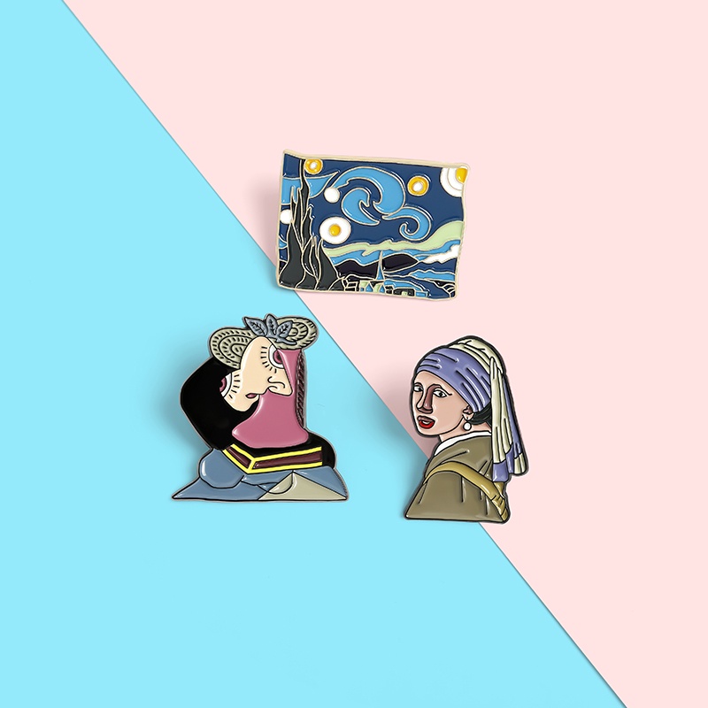 Huy hiệu cài áo họa tiết tranh vẽ độc đáo