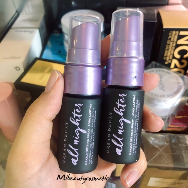 Xịt khoáng Urban Decay