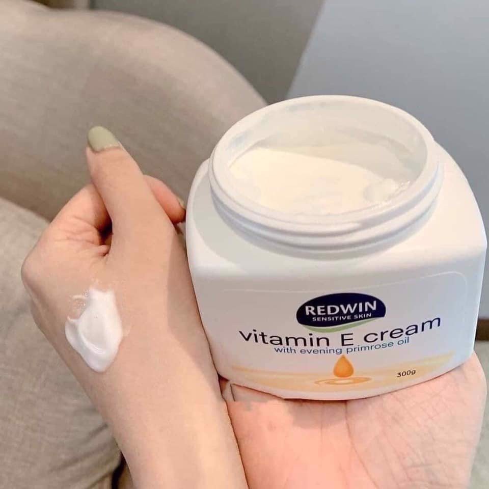 Kem Dưỡng Ẩm Redwin Vitamin E Cream 300g Úc Chính Hãng - Giúp Dưỡng Da Mặt Hết Khô, Nứt Nẻ