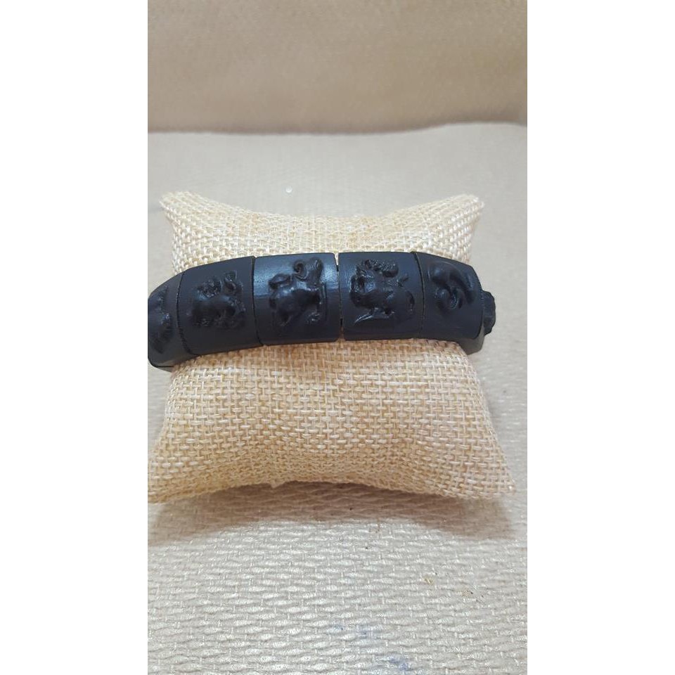 Vòng tay 12 con giáp gỗ mun sừng đen