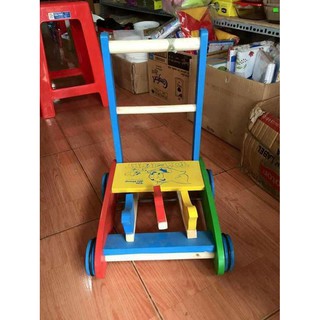 Xe tập đi 3 con chim
