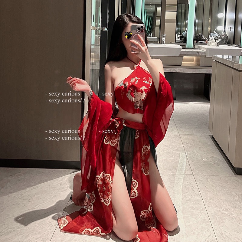 Váy ngủ + yếm + khăn voan họa tiết công siêu sexy B058