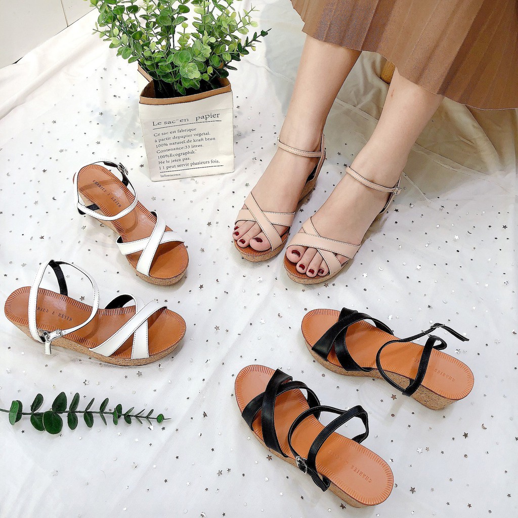 XUỒNG SANDAL NỮ QUAI CHÉO 7P SIÊU NHẸ VNXK