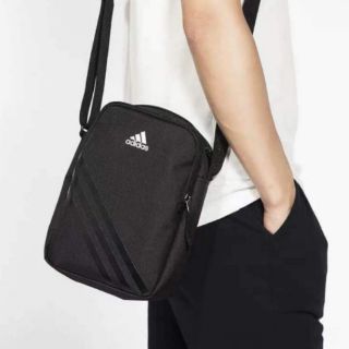Túi đeo chéo adidas auth