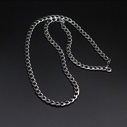 Vòng cổ phong cách thời trang hiphop