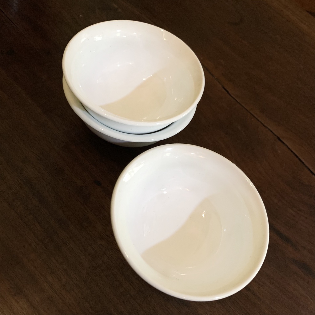 Bát đựng nước chấm, gia vị bằng sứ - Sứ Long Hầu