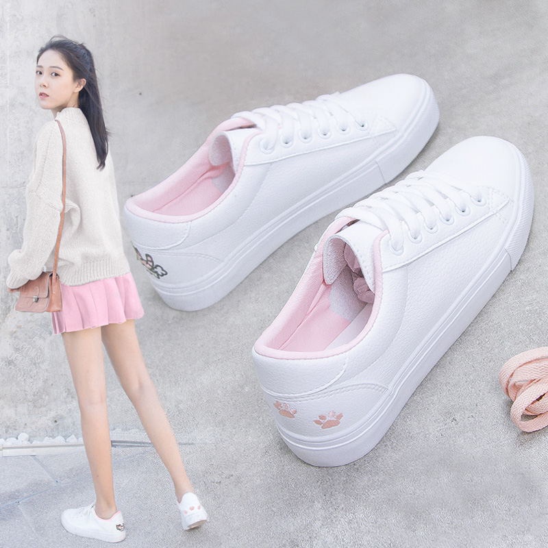 Giày thể thao IELGY đế bằng mũi tròn chống trượt dễ thương