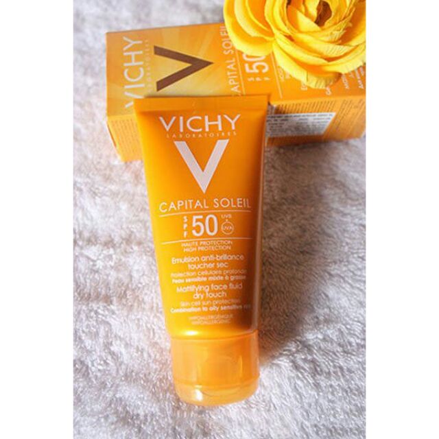 CHỐNG NẮNG VICHY