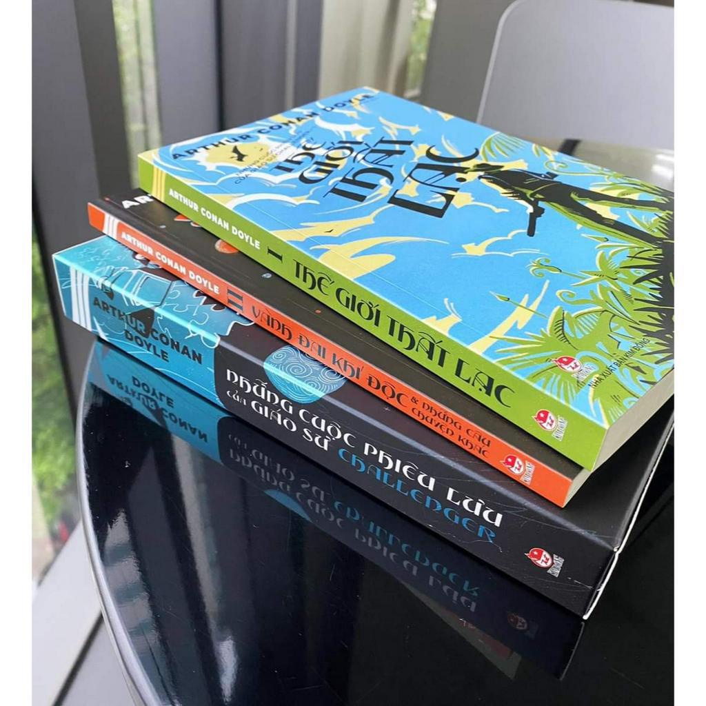 Sách - Boxset Những cuộc phiêu lưu của giáo sư Challenger (2 quyển) (Tặng 02 Postcard)