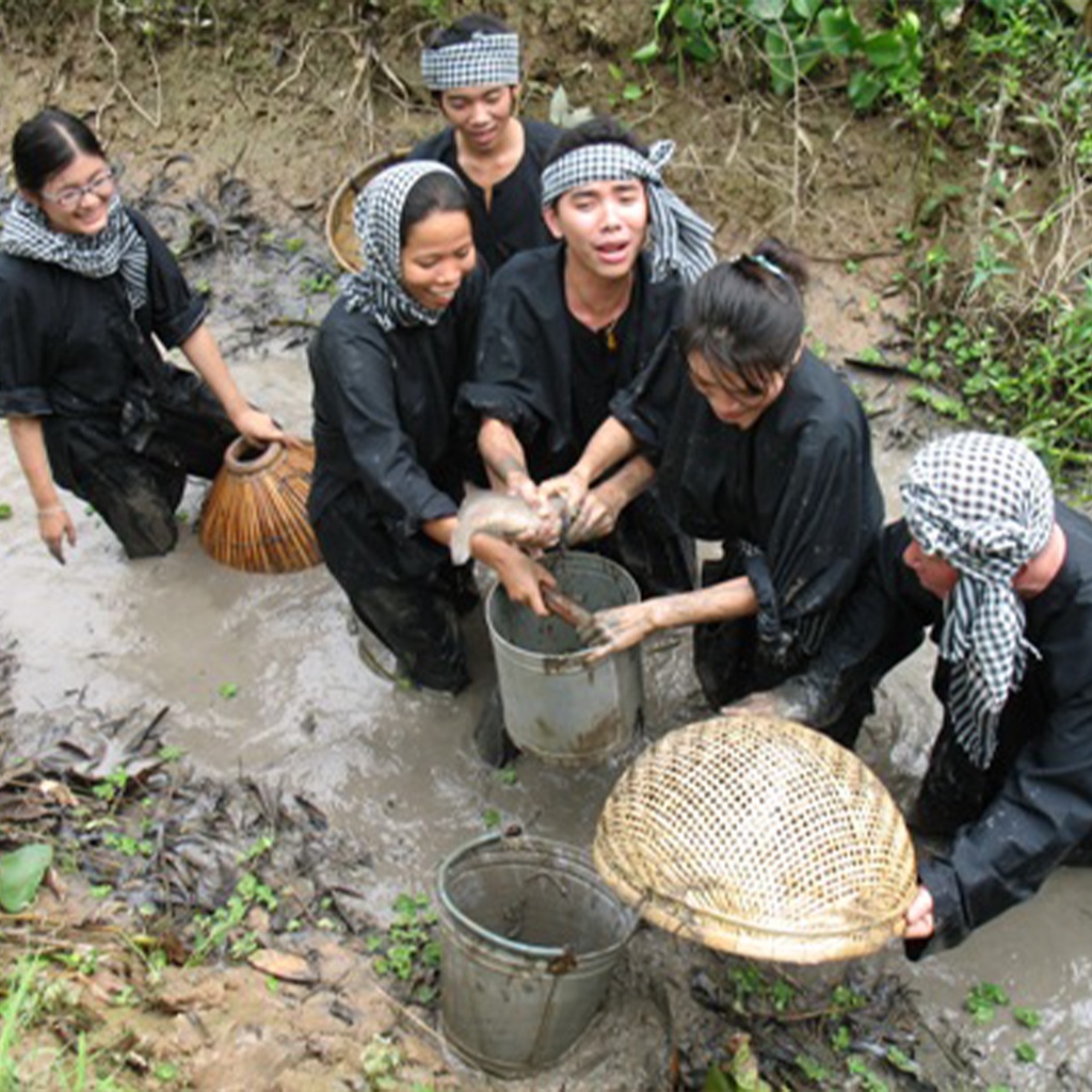 TIỀN GIANG -  khám phá Cù Lao Thới sơn - chèo xuồng ba lá | Việt Úc Tourist