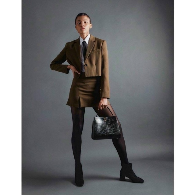 PEDRO NEW NEW !!!  PW2-56610013  Kiểu túi xách tay nữ mang phong cách giản dị ,tinh tế